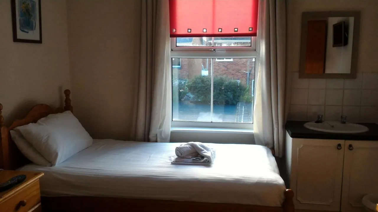 Cedar Lodge Hotel Exeter 2*,  United Kingdom